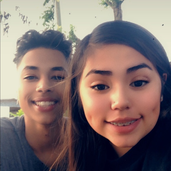 Meet your Posher, Carolina - Picture 1 of 1